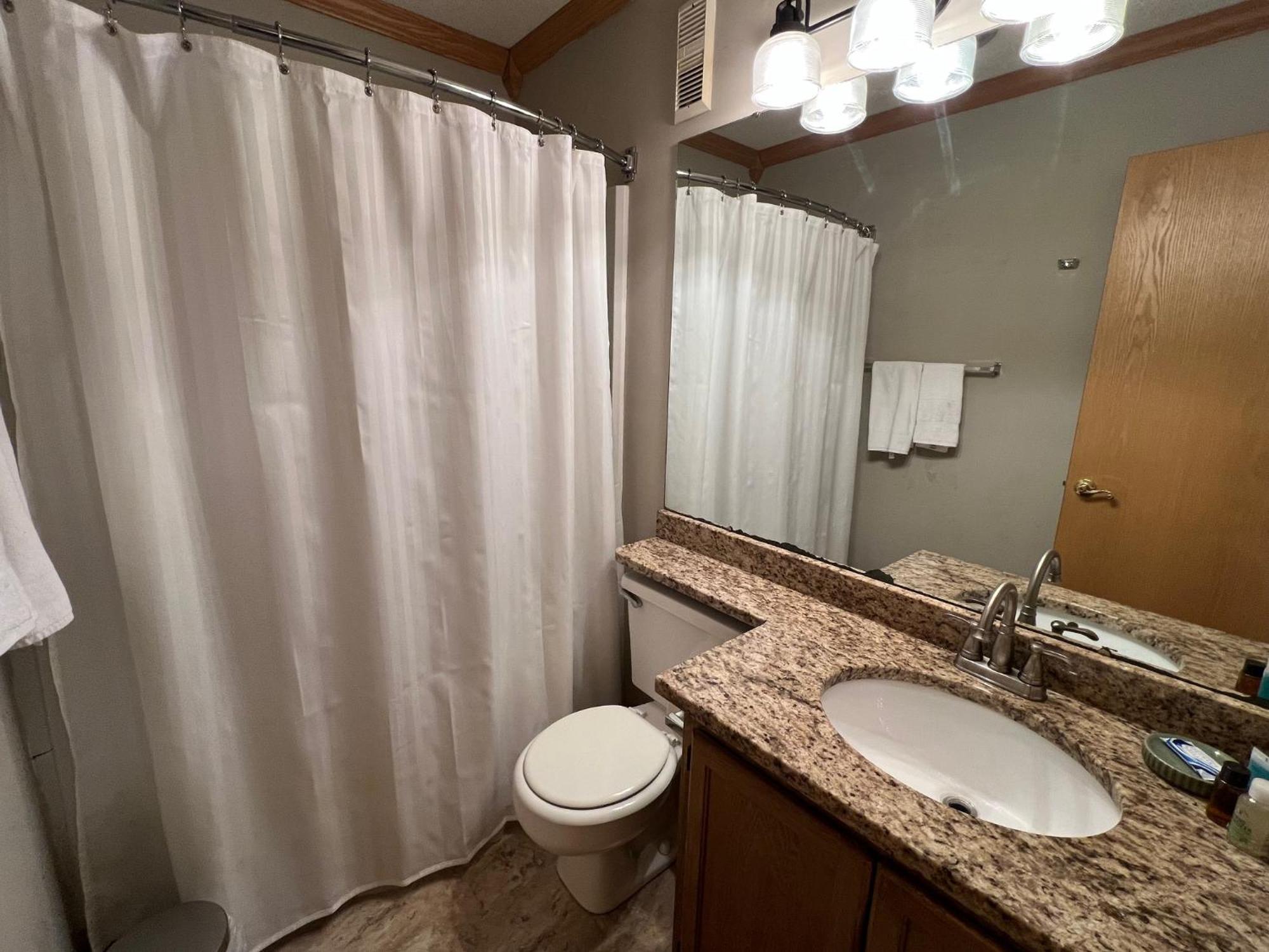Snowcrest Condo Walking Distance To Slopes Сноушу Екстериор снимка